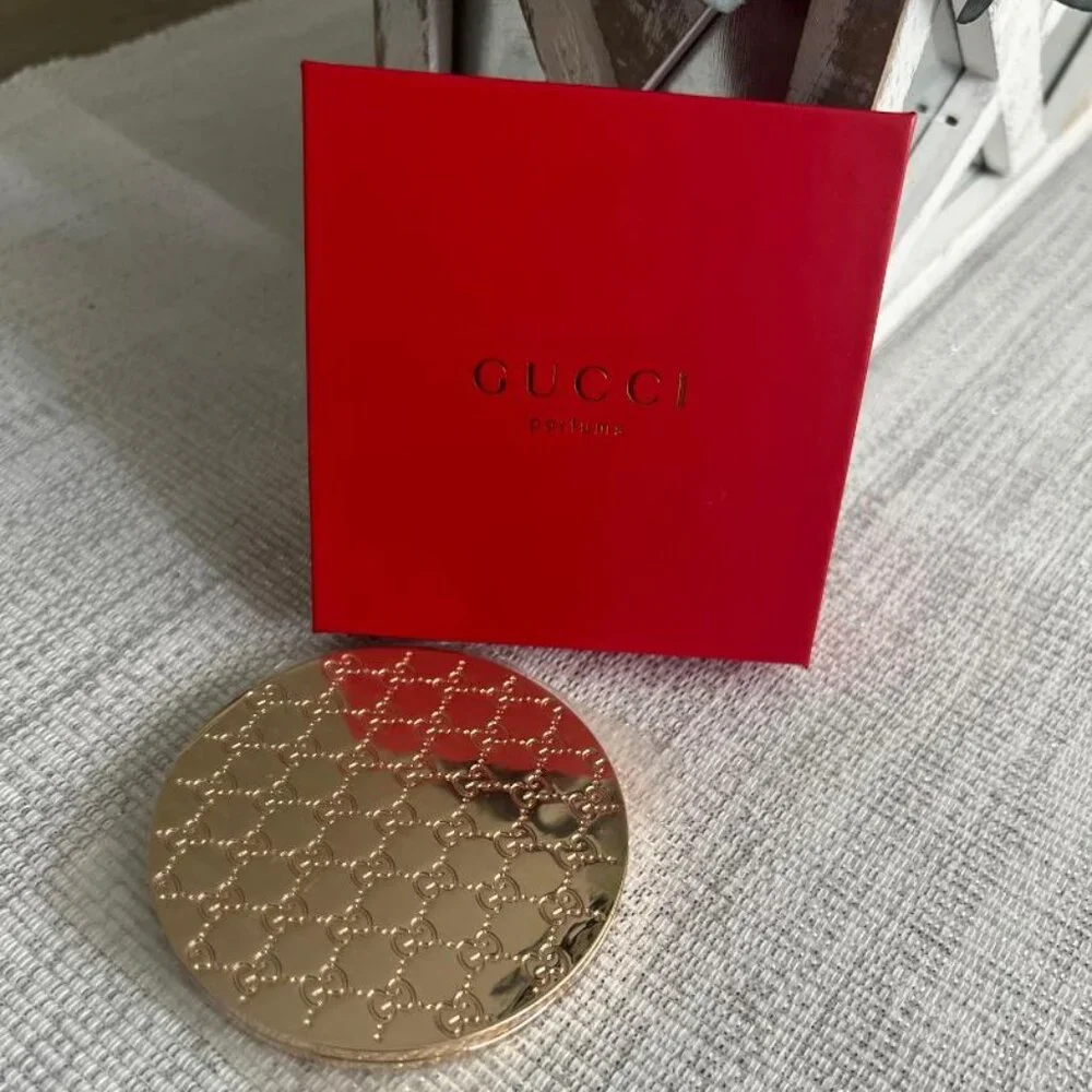 GUCCI Double Sided Compact Mirror NEW in Box VIP Gold Beauty Pocket Mirror NIB